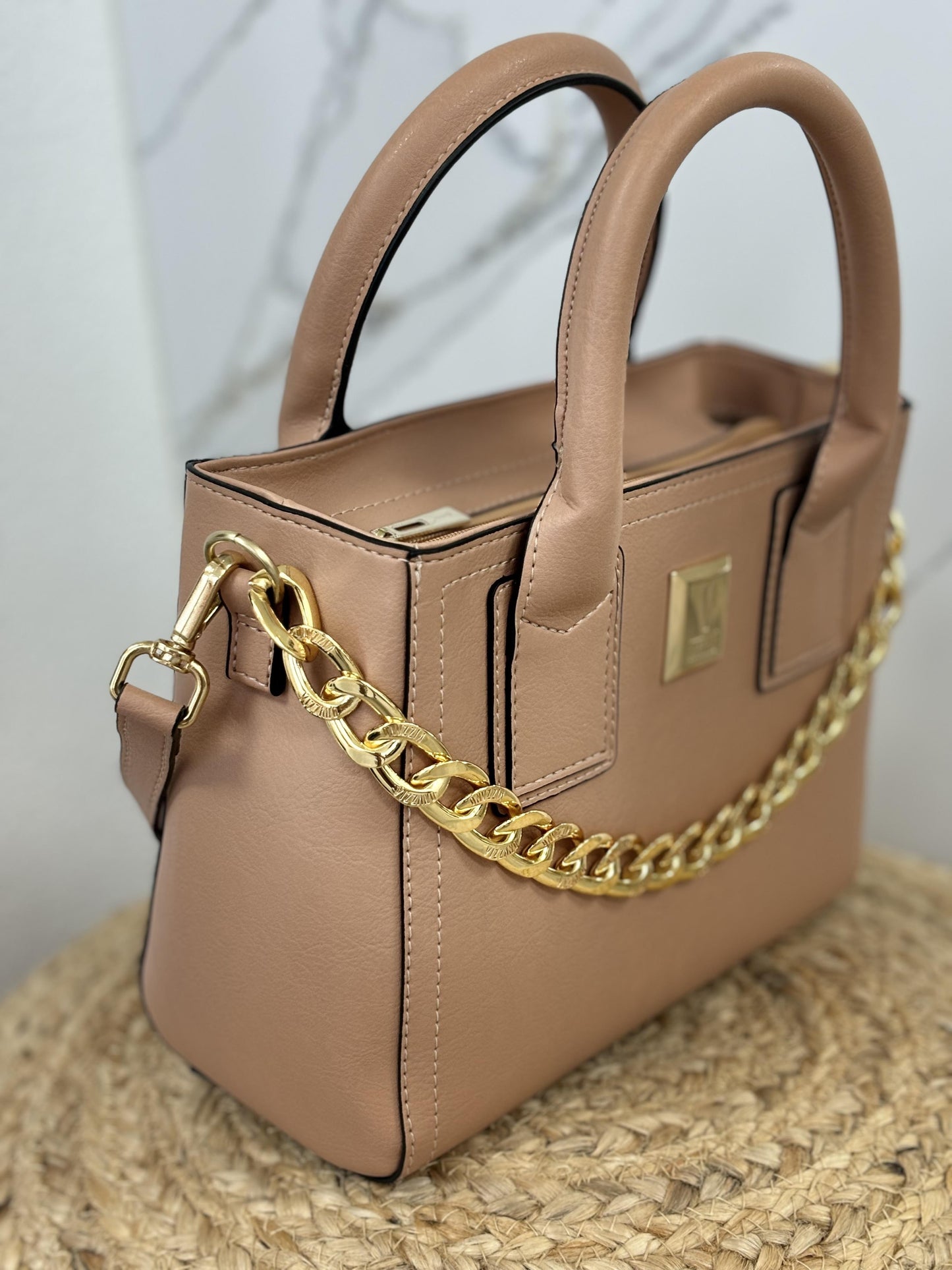 Vizzano Women's Leather Handbags and Purses
