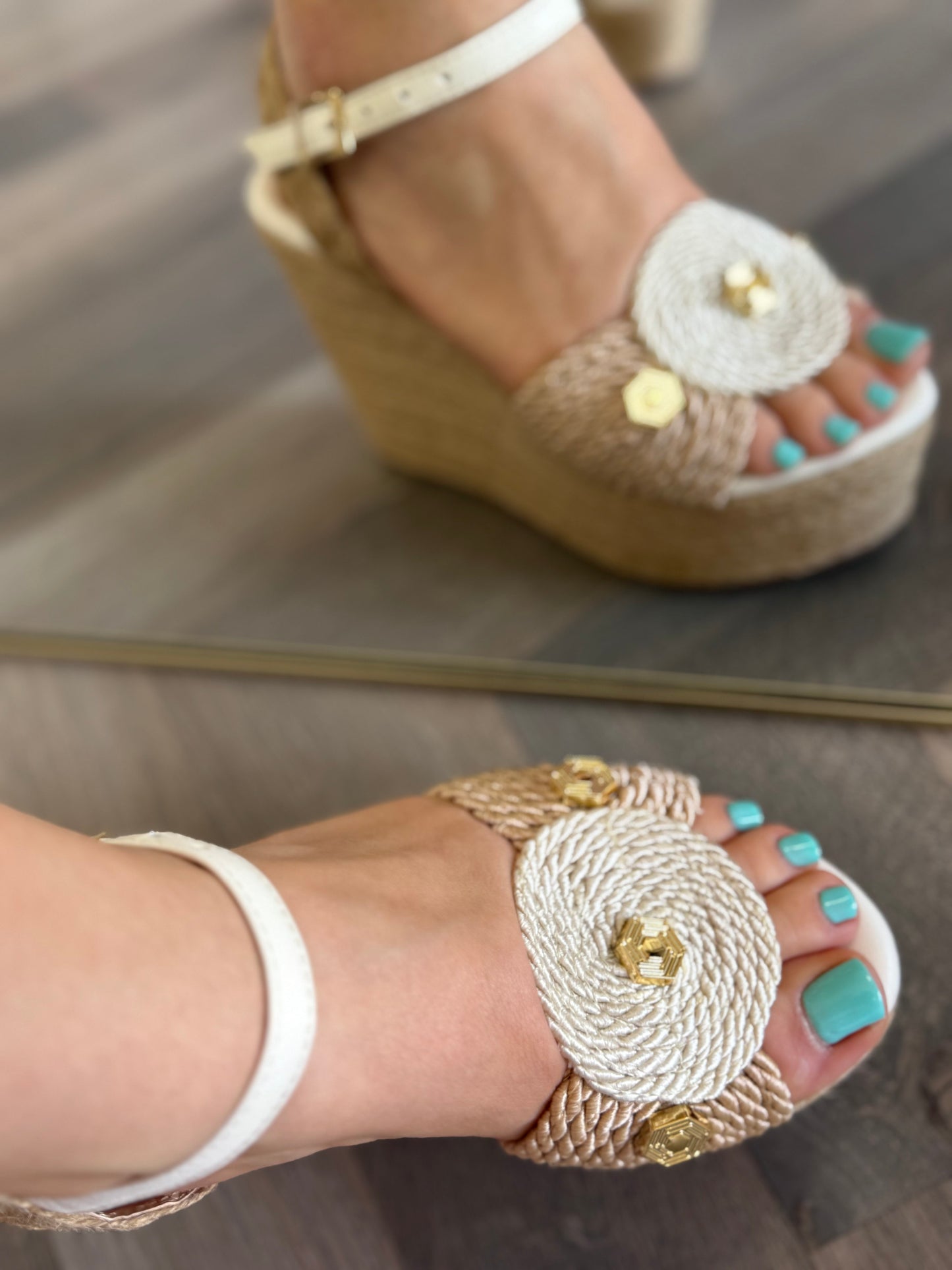 Dewoman Colombian Chic Woven Wedges Sandals