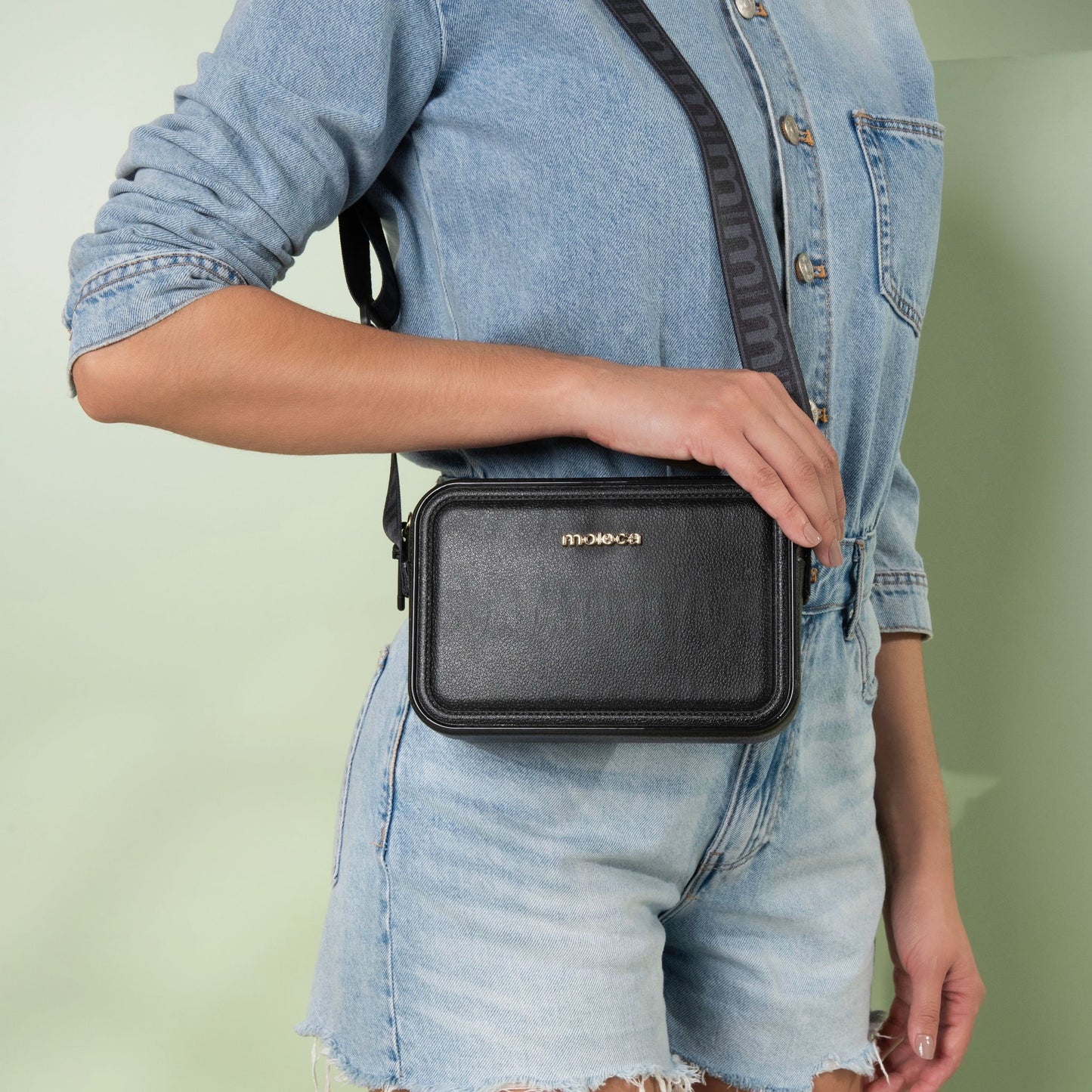 Moleca Minimalist Shoulder Bag