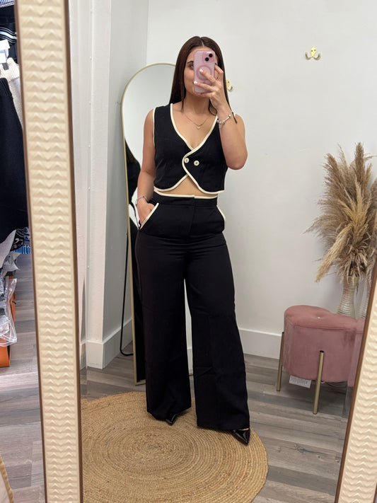Contrast Trim Two-Piece Set