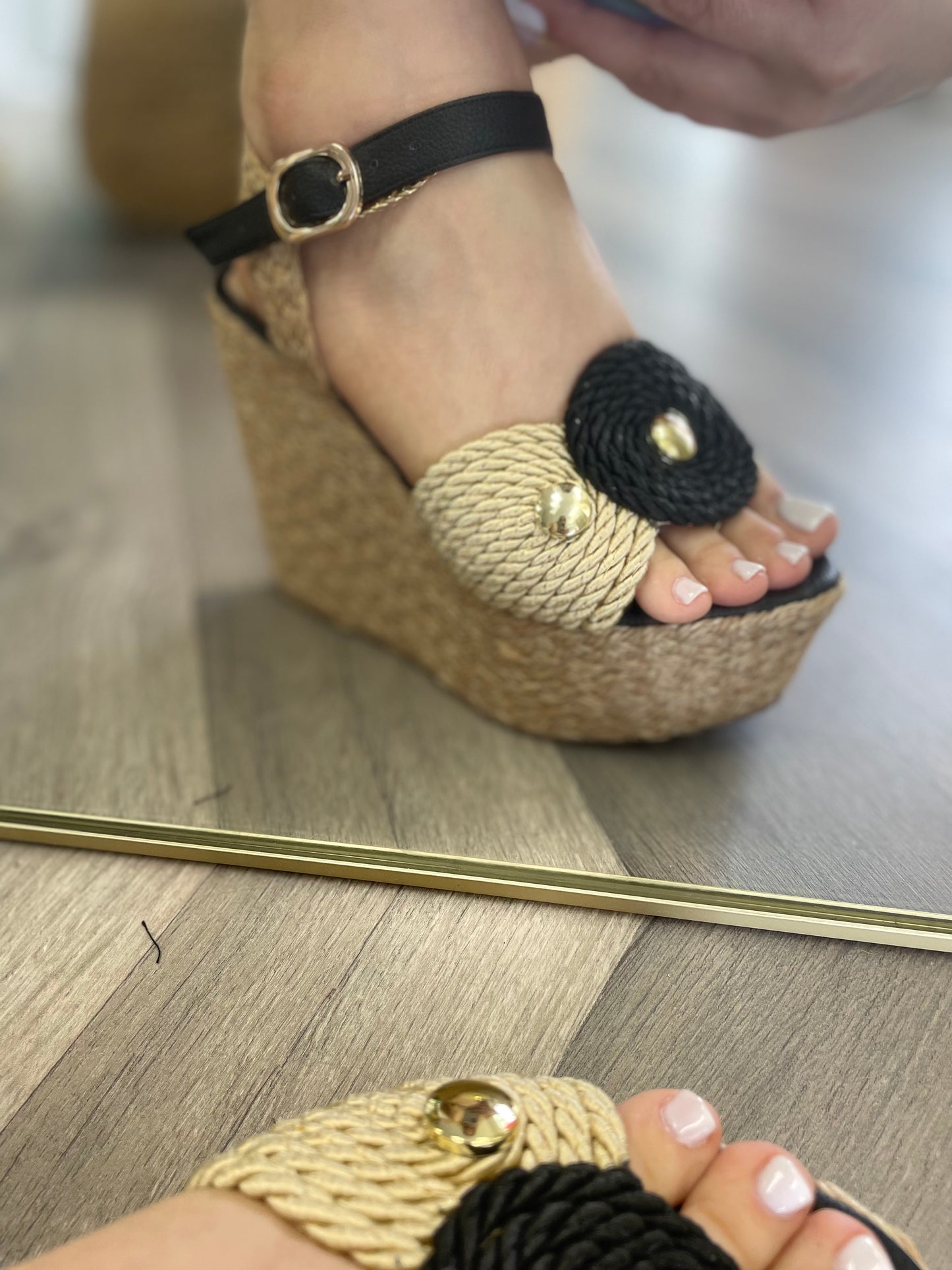 Dewoman Colombian Chic Woven Wedges Sandals